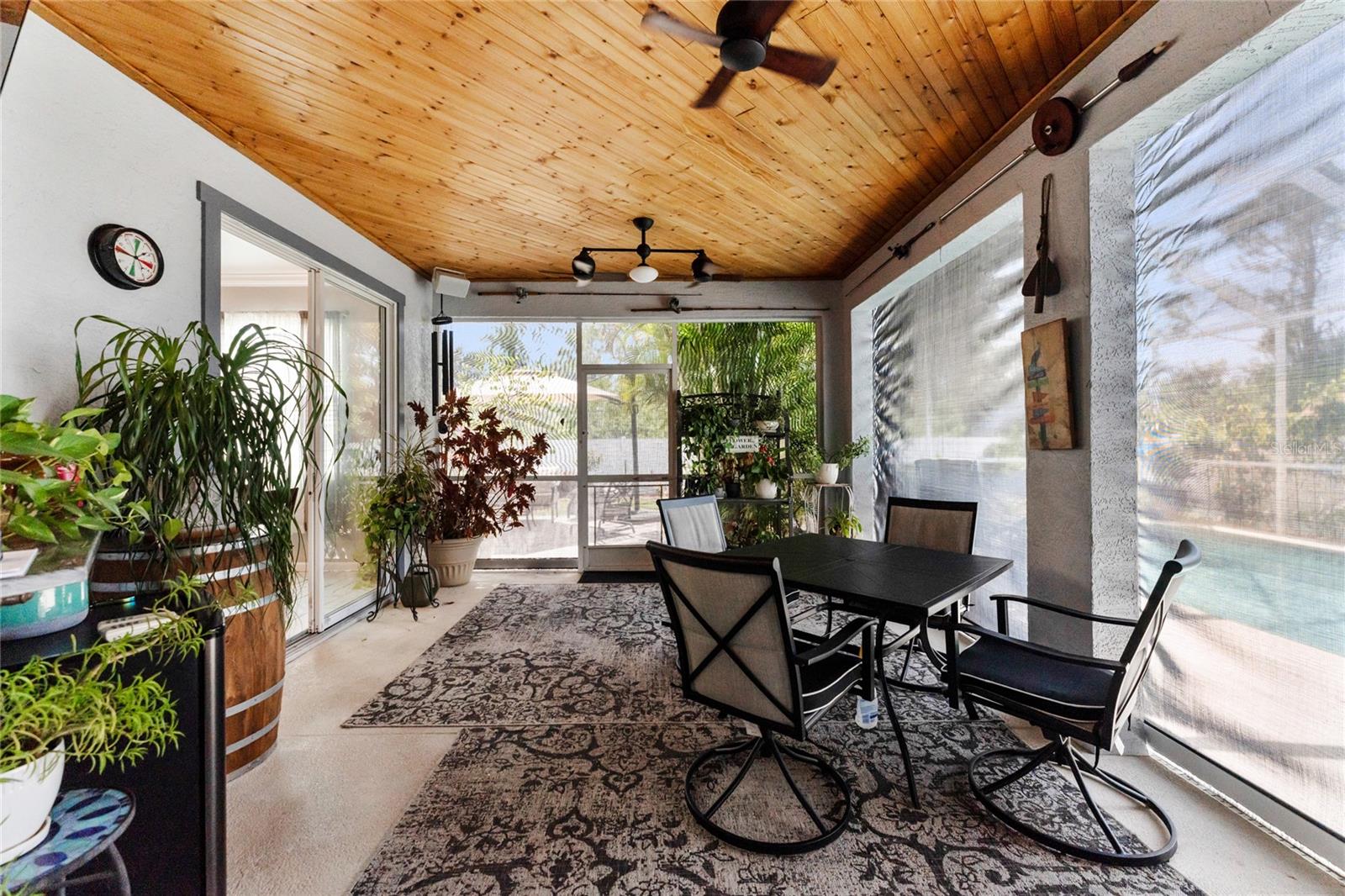 15105 Aldama Cir Property Photo 44