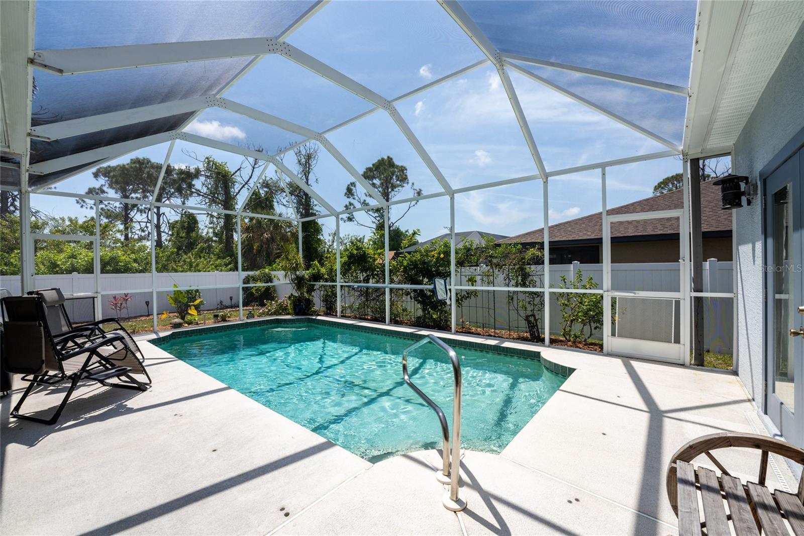 15105 Aldama Cir Property Photo 45