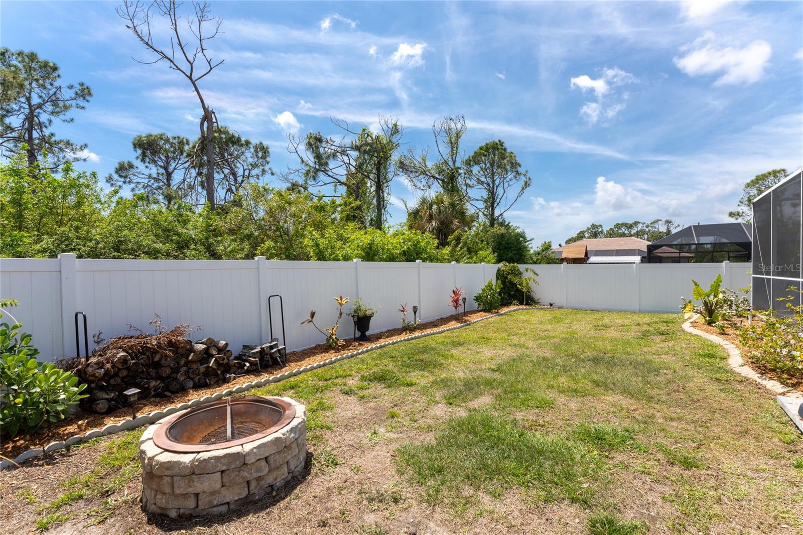 15105 Aldama Cir Property Photo 52
