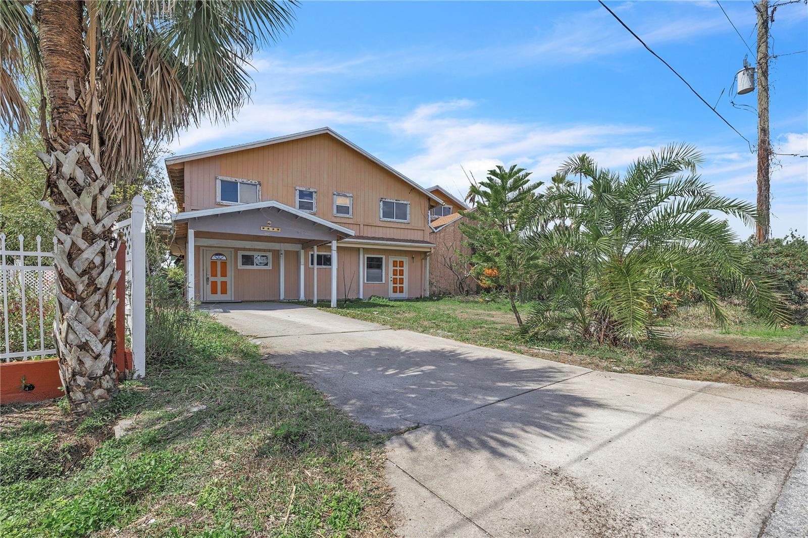 440 MONZA AVE Property Photo 1