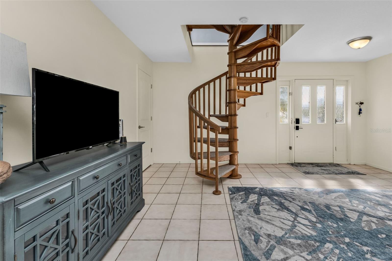 4255 Spire St Property Photo 28