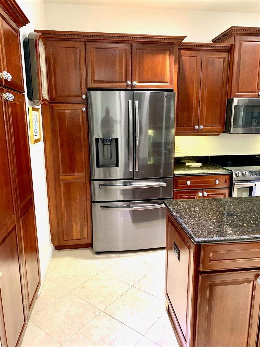 24312 Westgate Blvd Property Photo 15