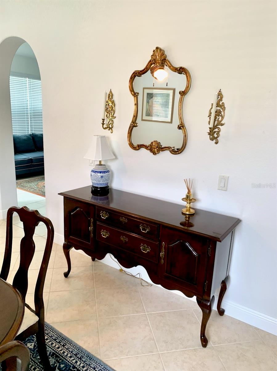24312 Westgate Blvd Property Photo 17