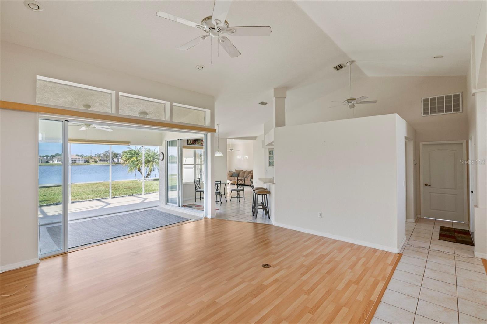 12942 Sw Kingsway Cir Property Photo 6