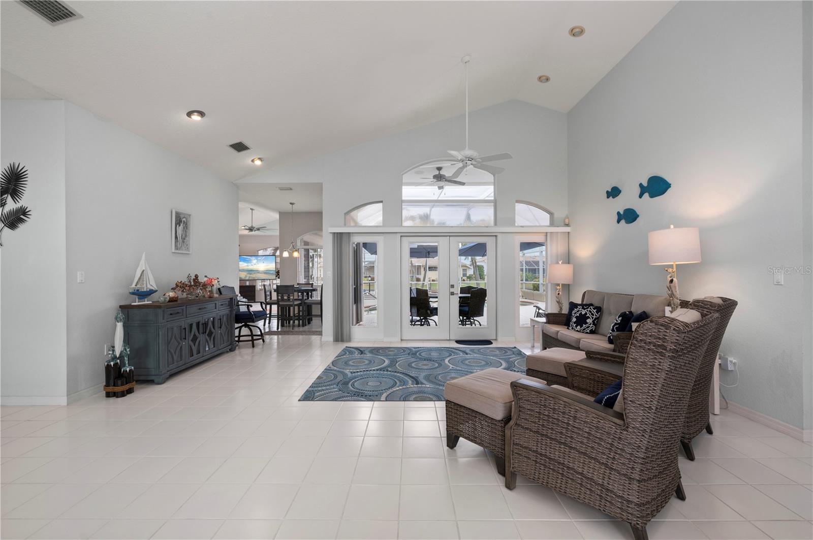 709 Via Tunis Property Photo 11