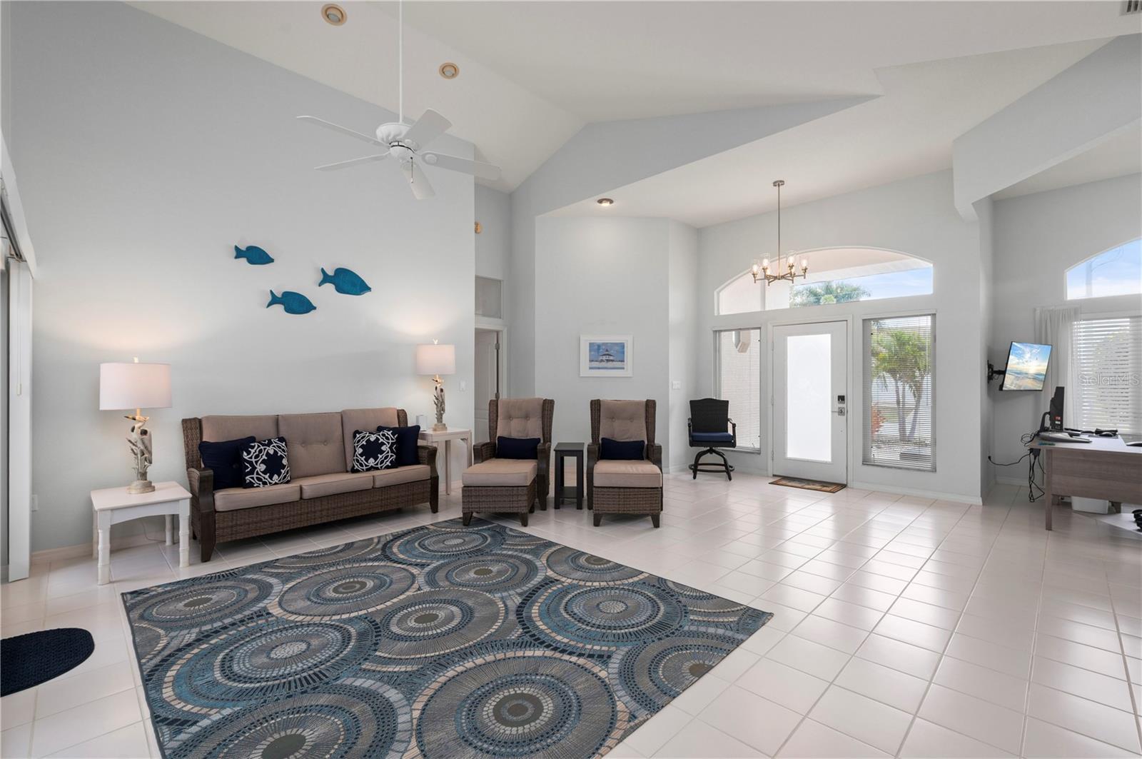 709 Via Tunis Property Photo 13