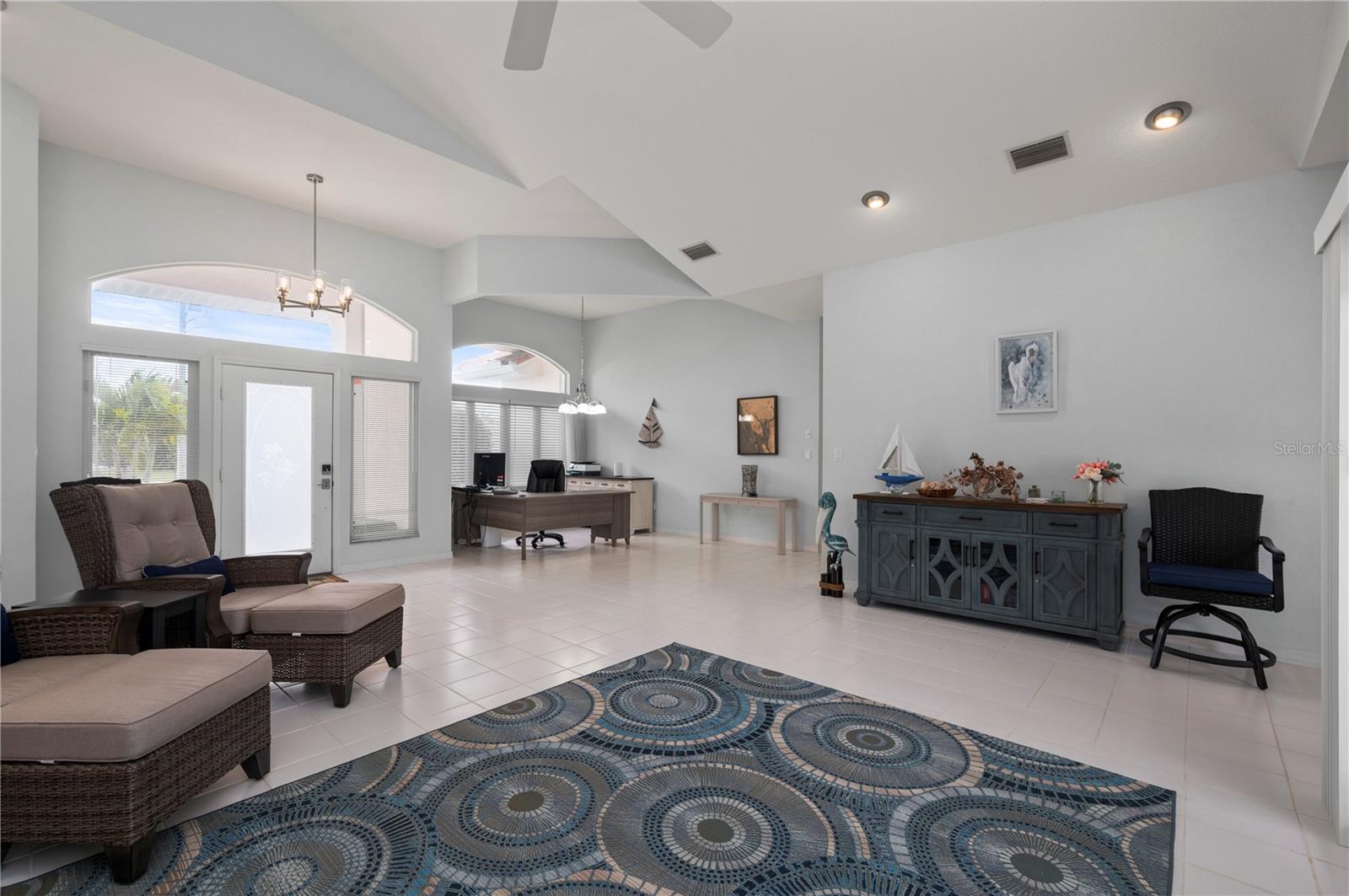 709 Via Tunis Property Photo 14