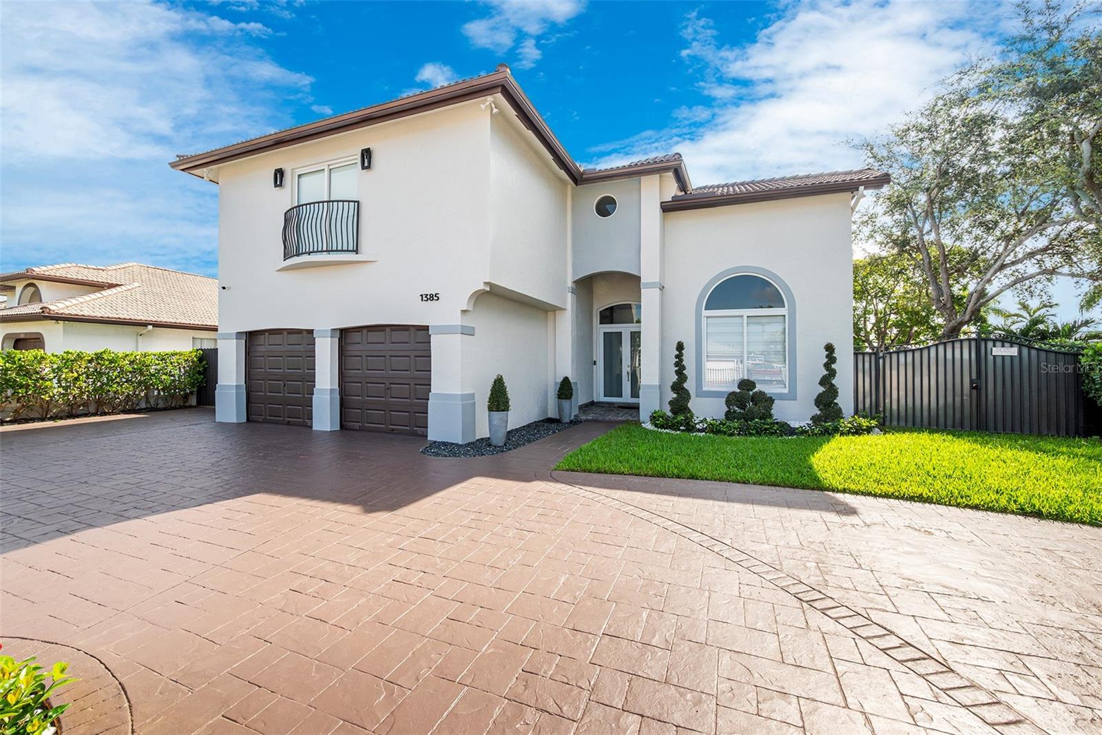 1385 SW 143RD CT