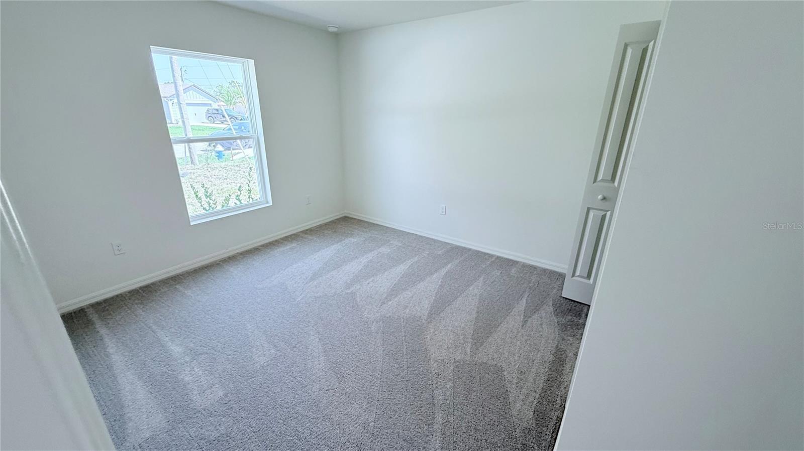 52 Princeton Ln Property Photo 11