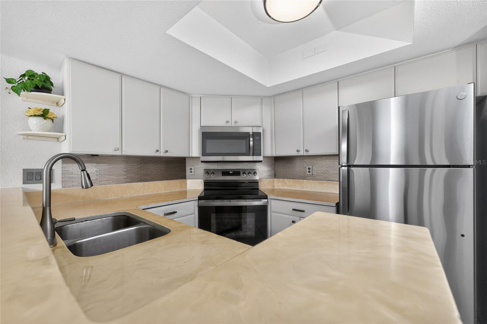 2601 W Marion Ave #42a Property Photo 13