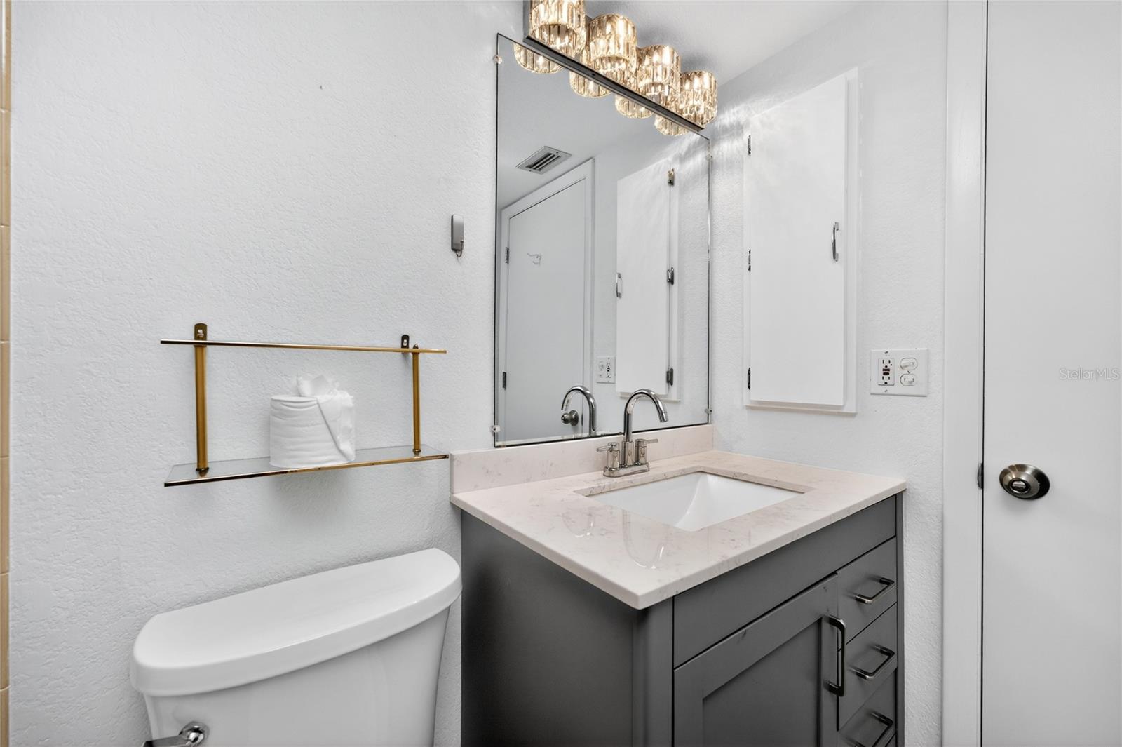 2601 W Marion Ave #42a Property Photo 23