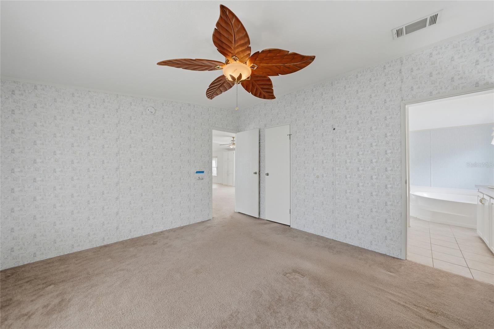 11923 Sw Loop Ter Property Photo 19
