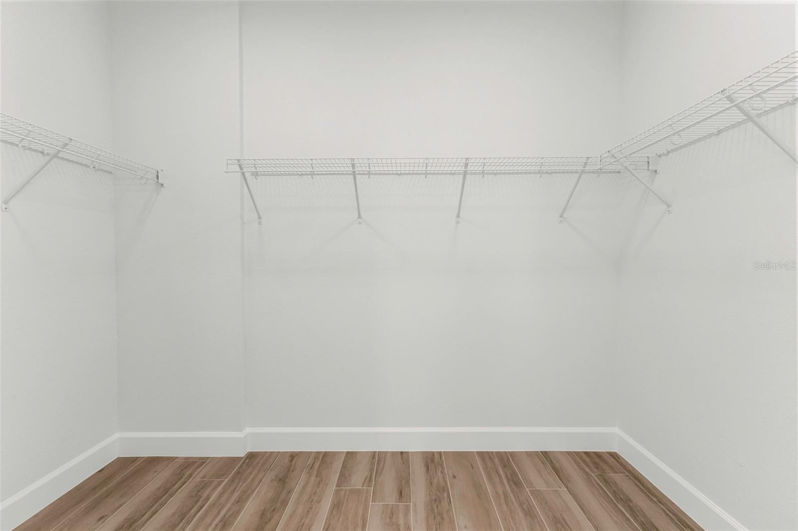 18514 Ashcroft Cir Property Photo 17