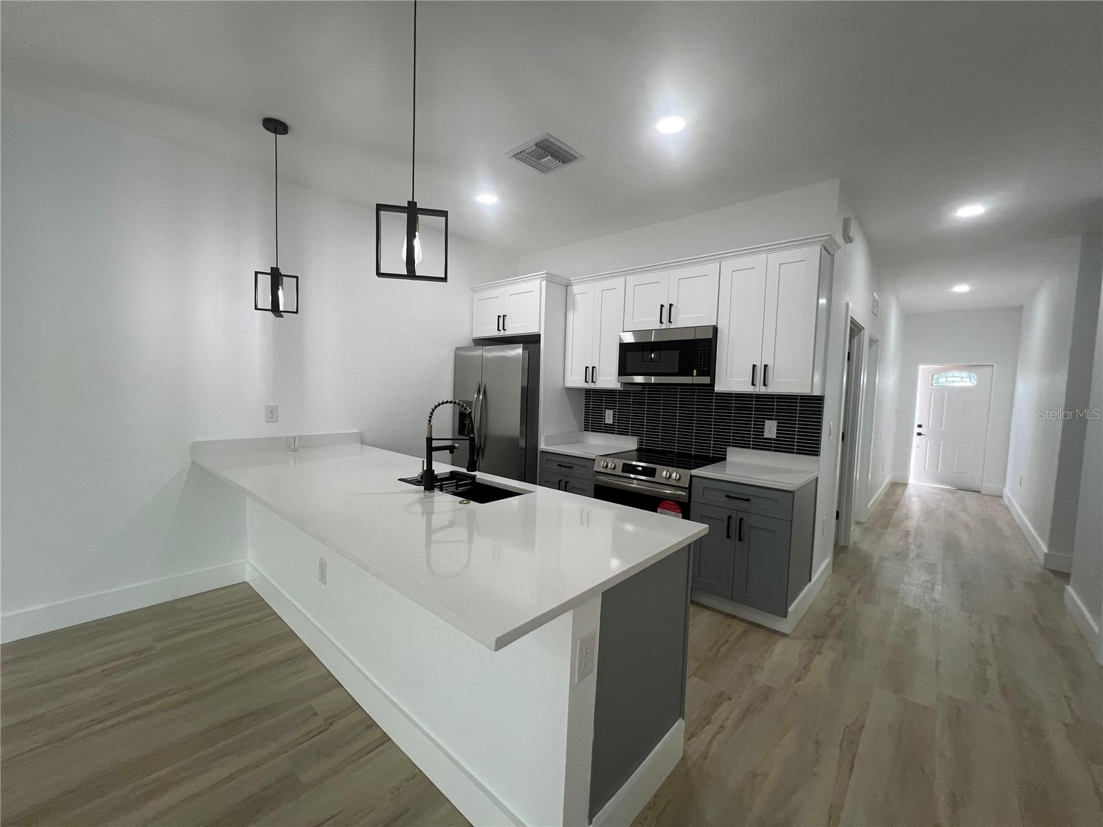 8249 Dimstead St Property Photo 4