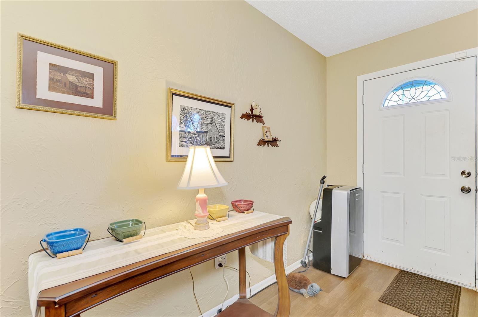 6282 Fabian Rd Property Photo 6