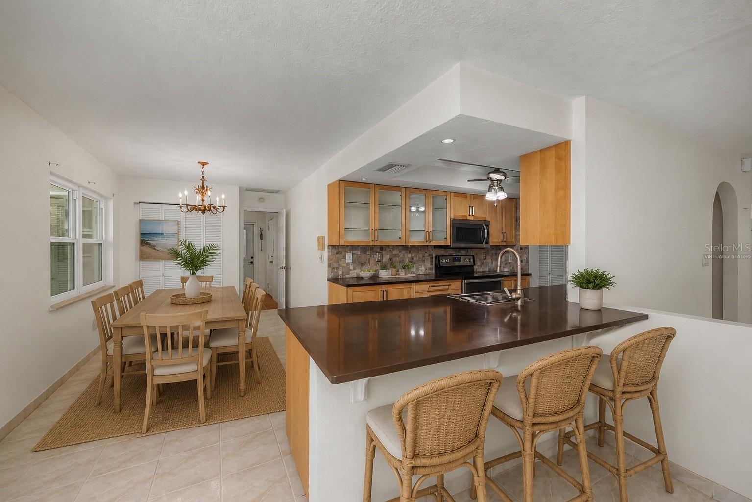 2479 Achilles St Property Photo 19