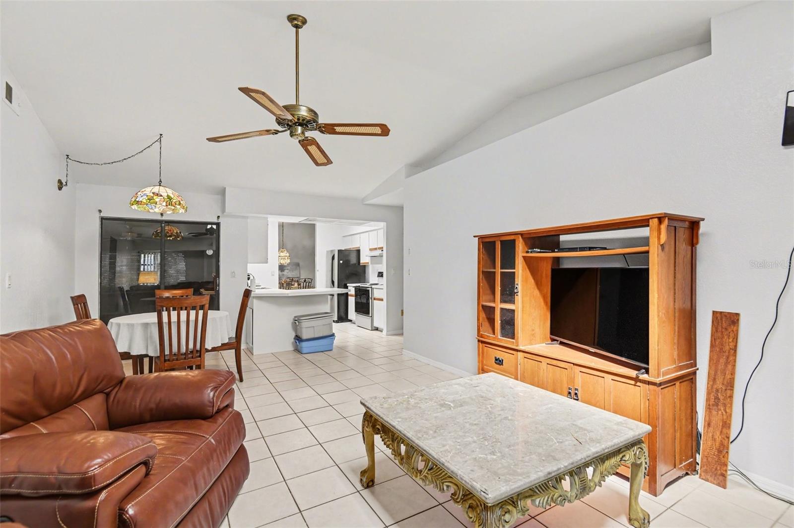 1109 Ample Ave Property Photo 11