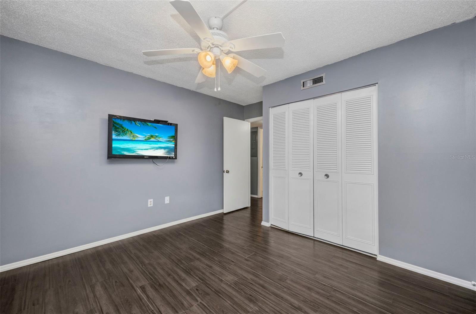 2437 Harbor Blvd #114 Property Photo 28