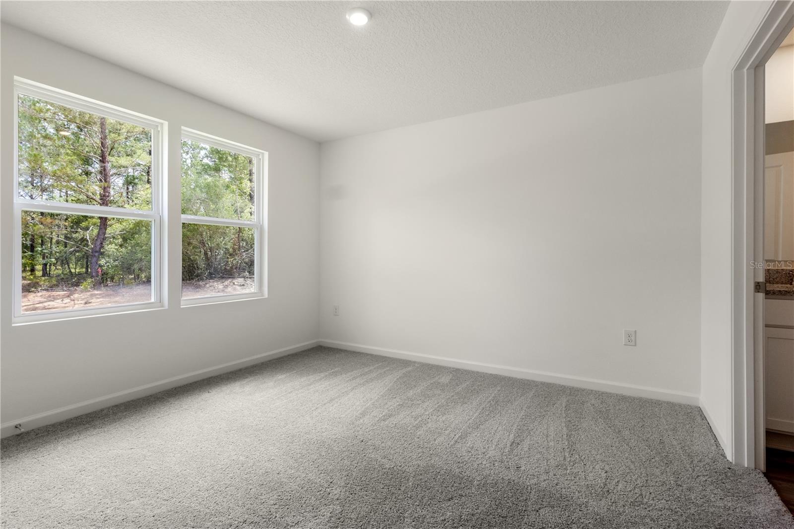 5540 Chestnut Ave Property Photo 11
