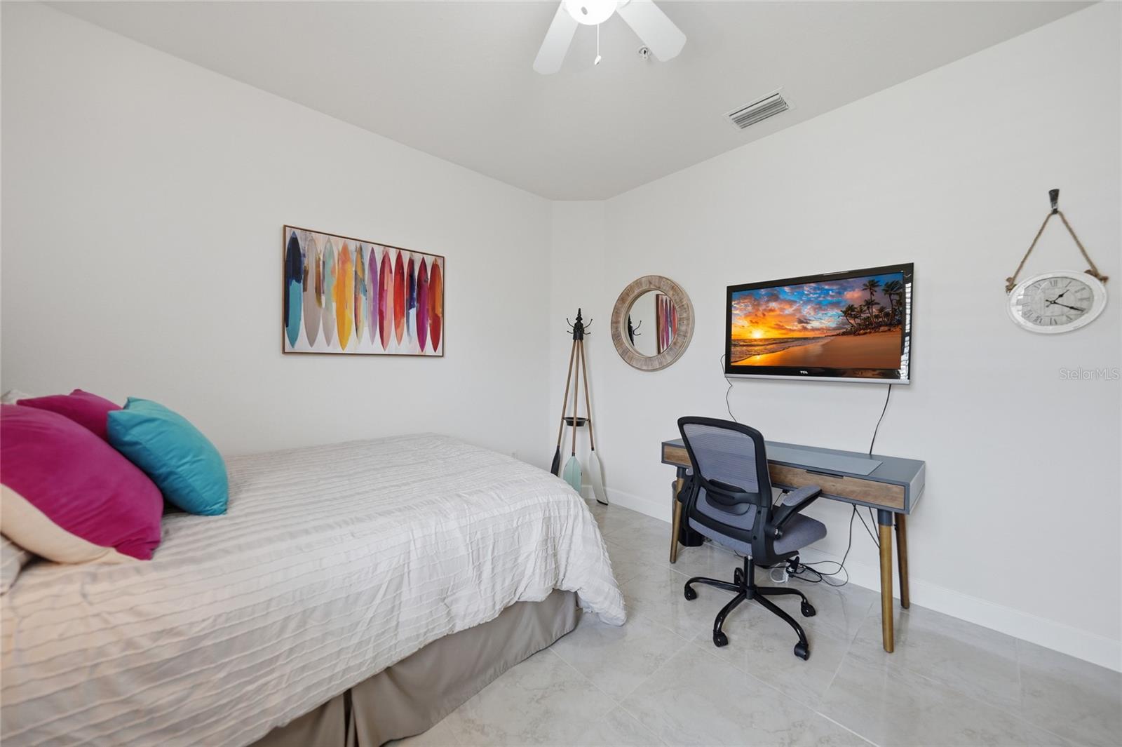 17288 Acapulco Rd #421 Property Photo 24