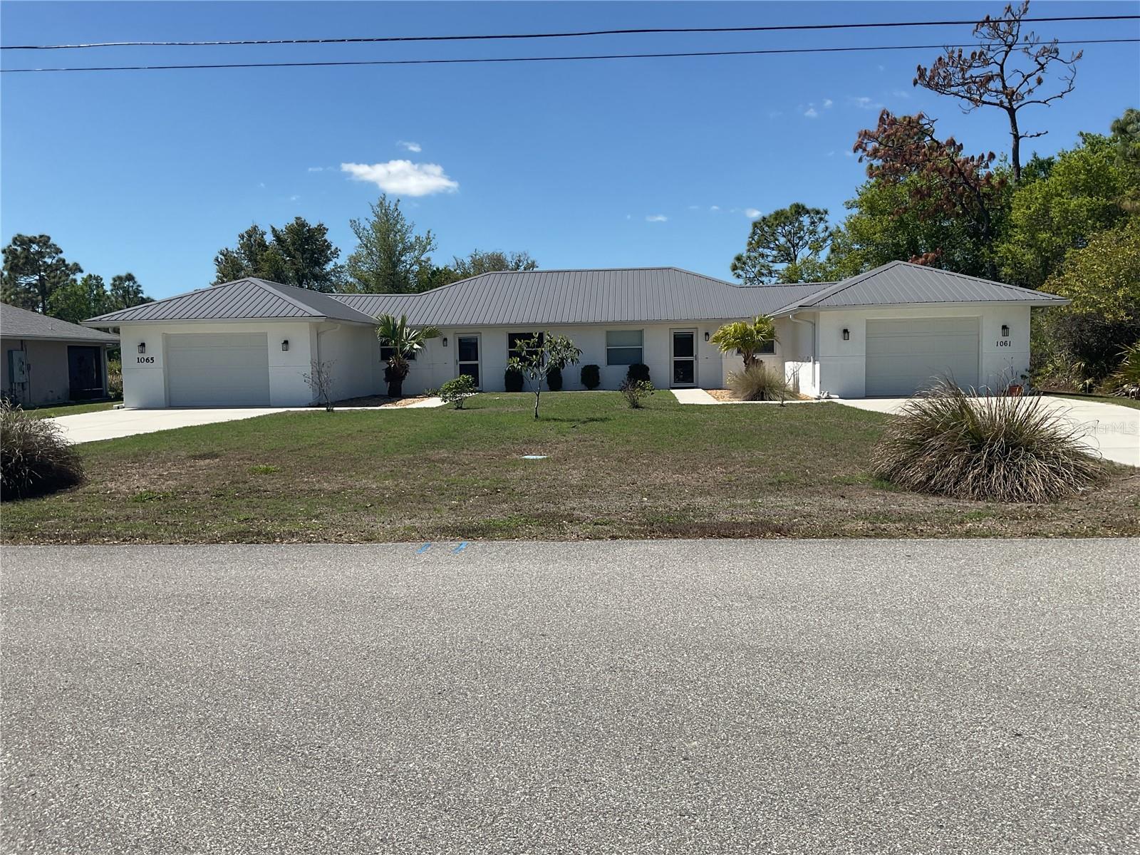 1061+1065 Nomad Rd Property Photo 1