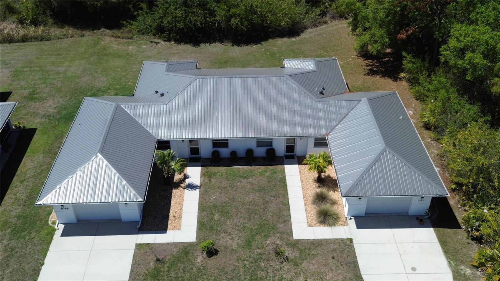 1061+1065 Nomad Rd Property Photo 4