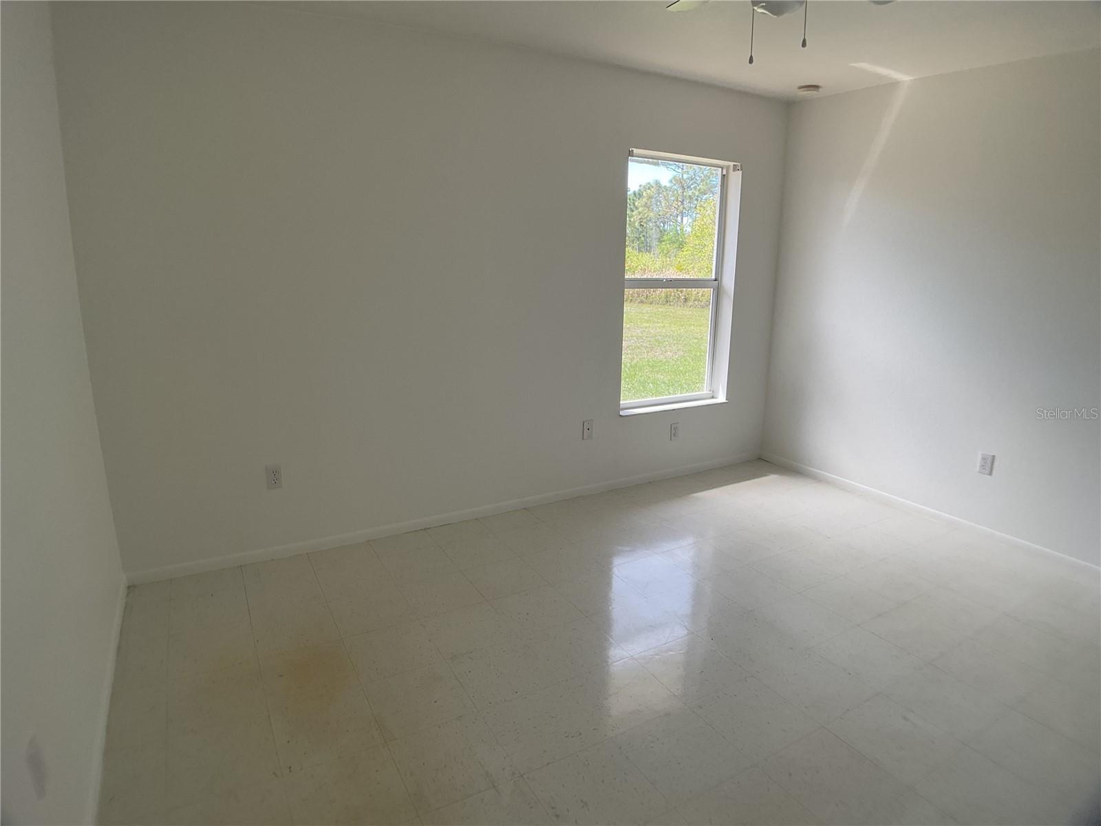 1061+1065 Nomad Rd Property Photo 53