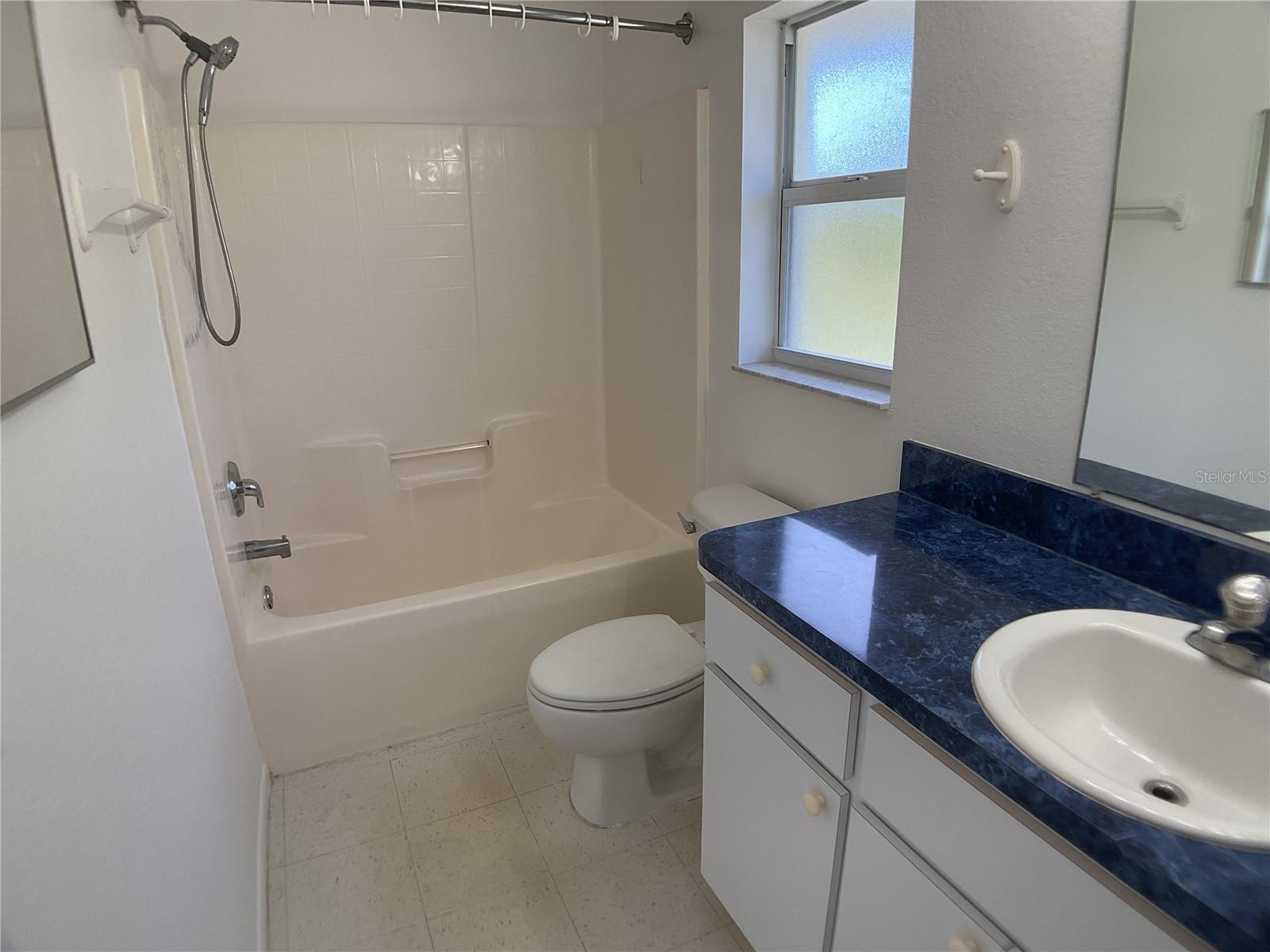 1061+1065 Nomad Rd Property Photo 56