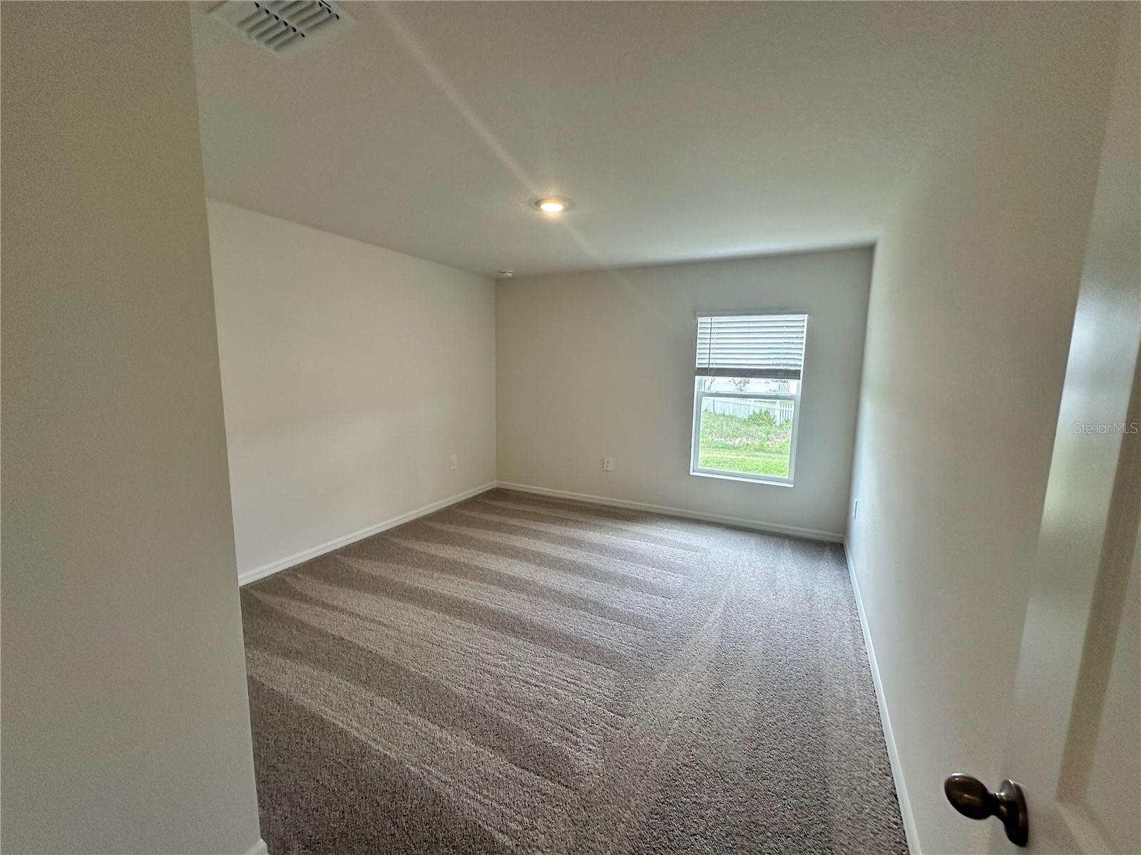 260 Spindlewood Blvd Property Photo 6