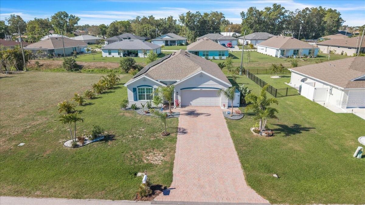 25157 Alcazar Dr Property Photo 1