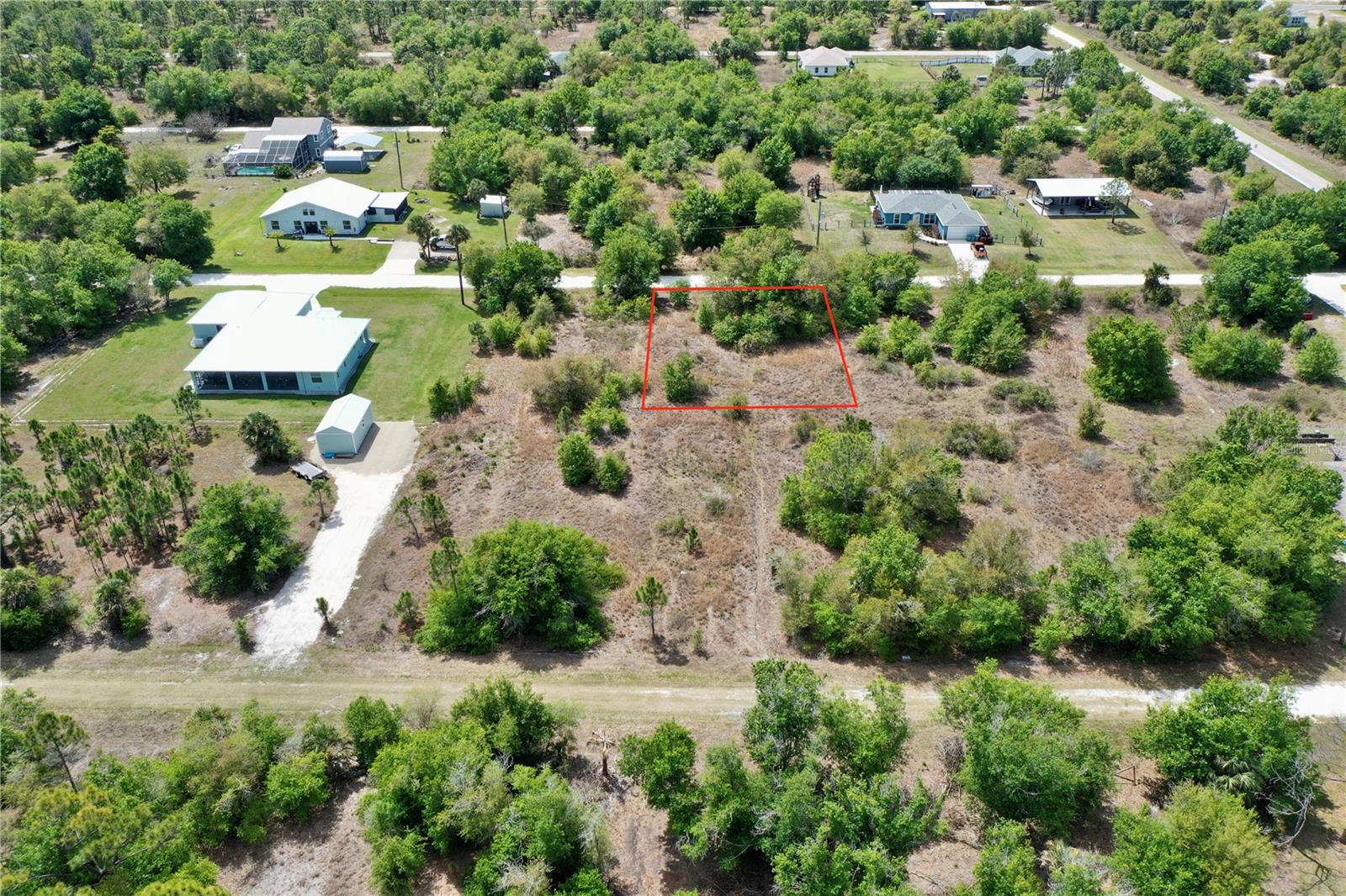 27054 Mingo Dr Property Photo 5