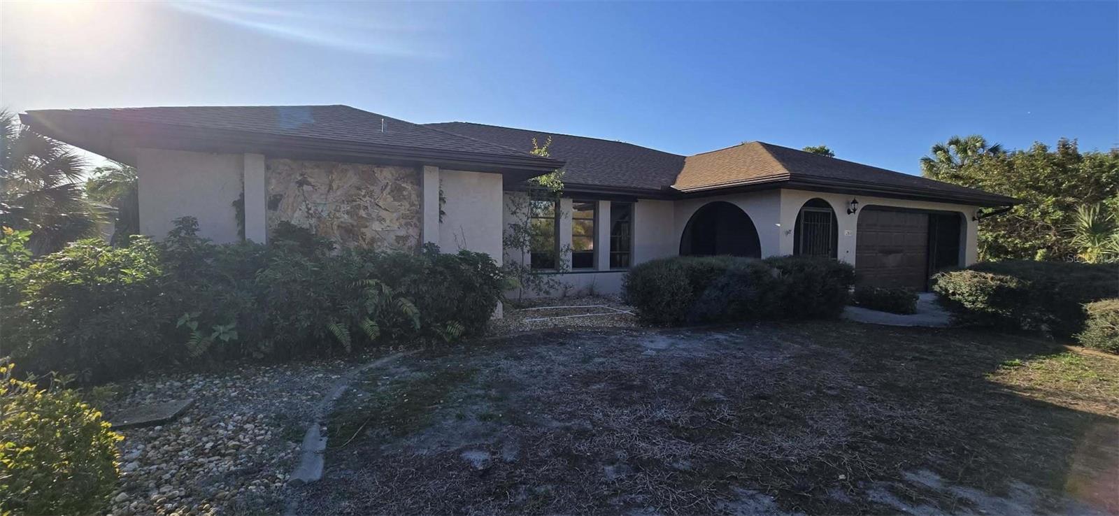 1290 Aken St Property Photo 1