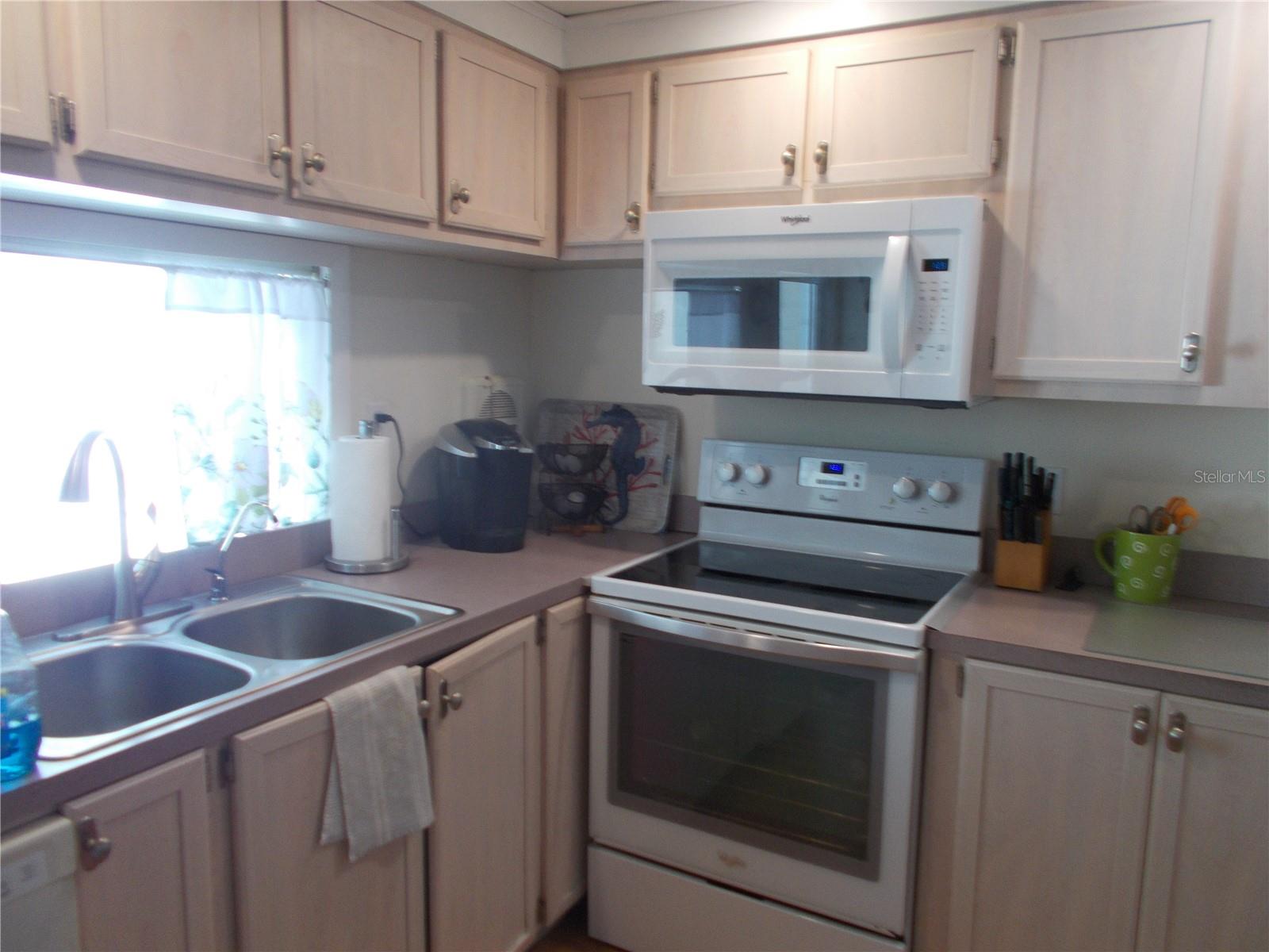 5004 Palena Blvd Property Photo 3