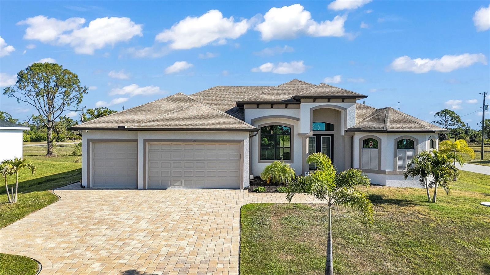 48 Master Dr Property Photo 1