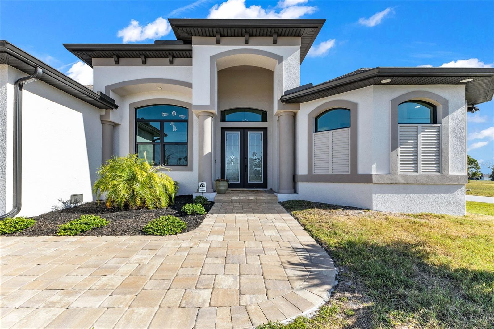48 Master Dr Property Photo 3