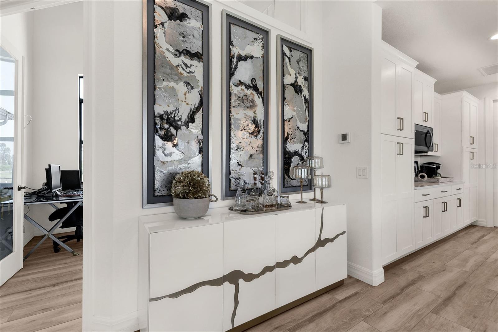48 Master Dr Property Photo 12