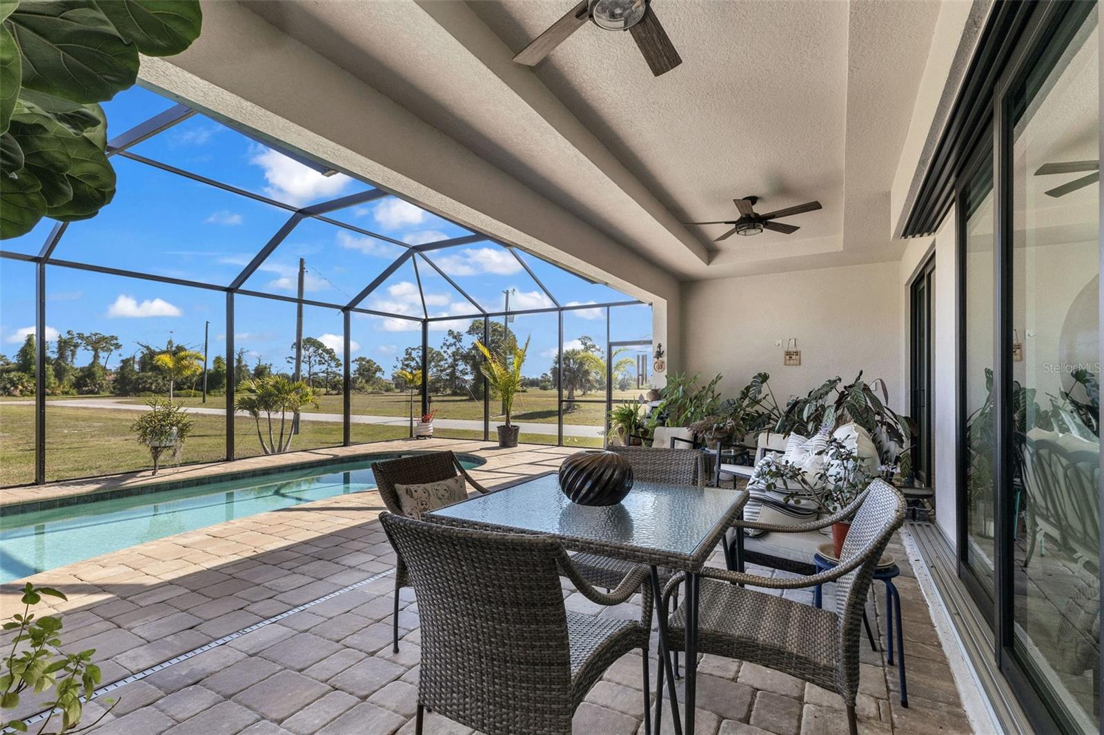 48 Master Dr Property Photo 40