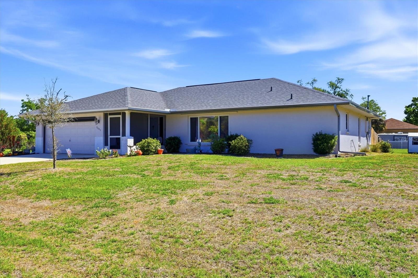 2084 Leisure St Property Photo 3
