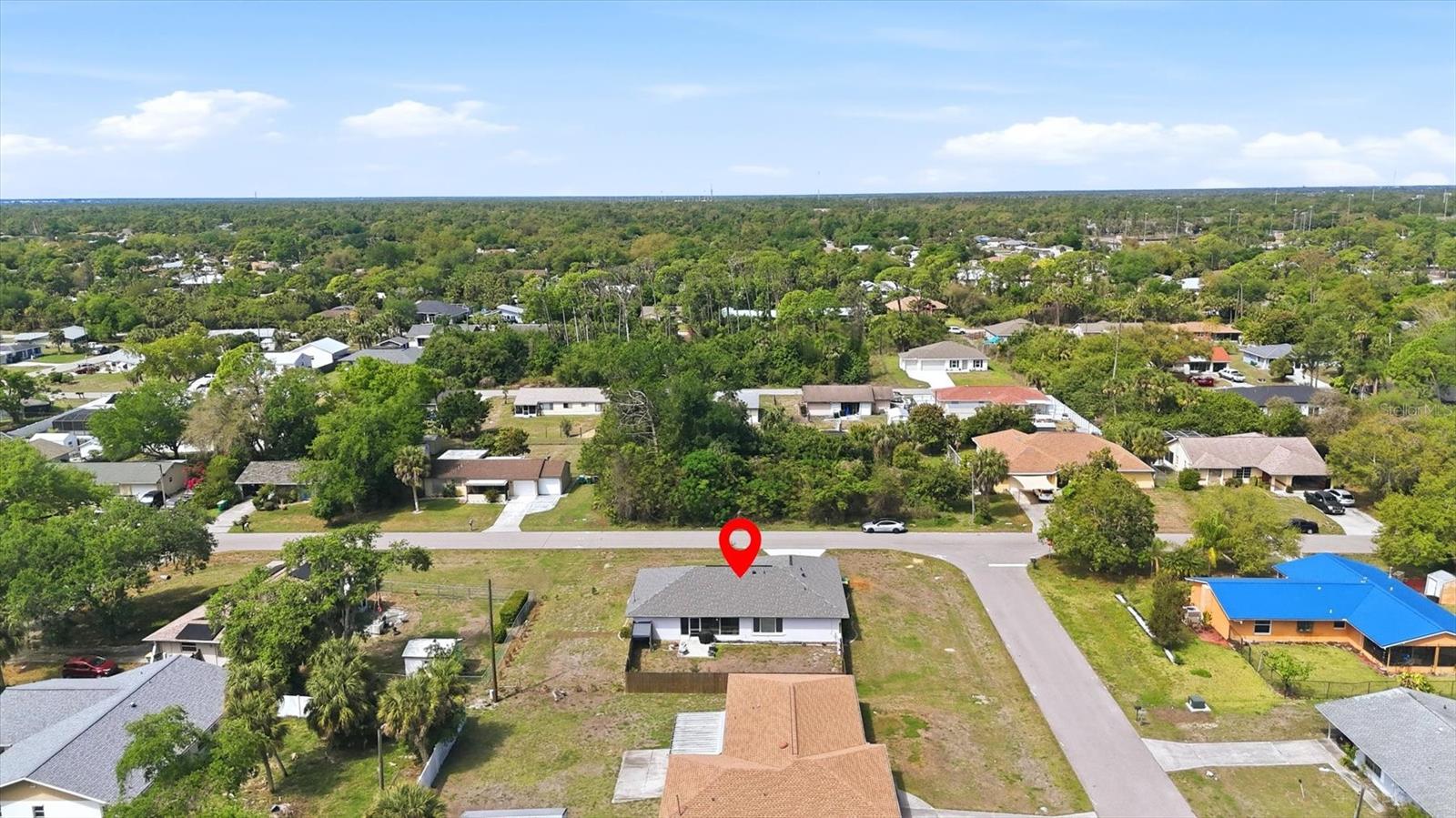2084 Leisure St Property Photo 4