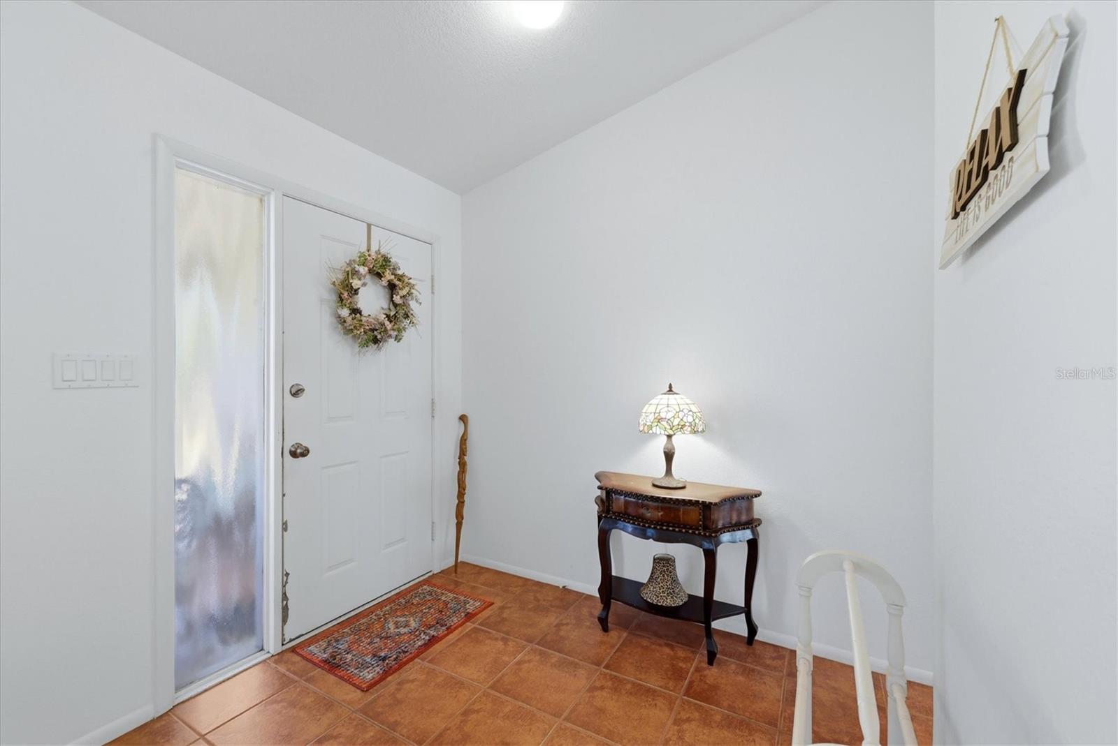 2084 Leisure St Property Photo 6