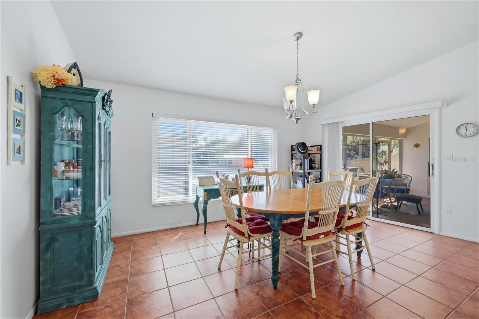 2084 Leisure St Property Photo 18