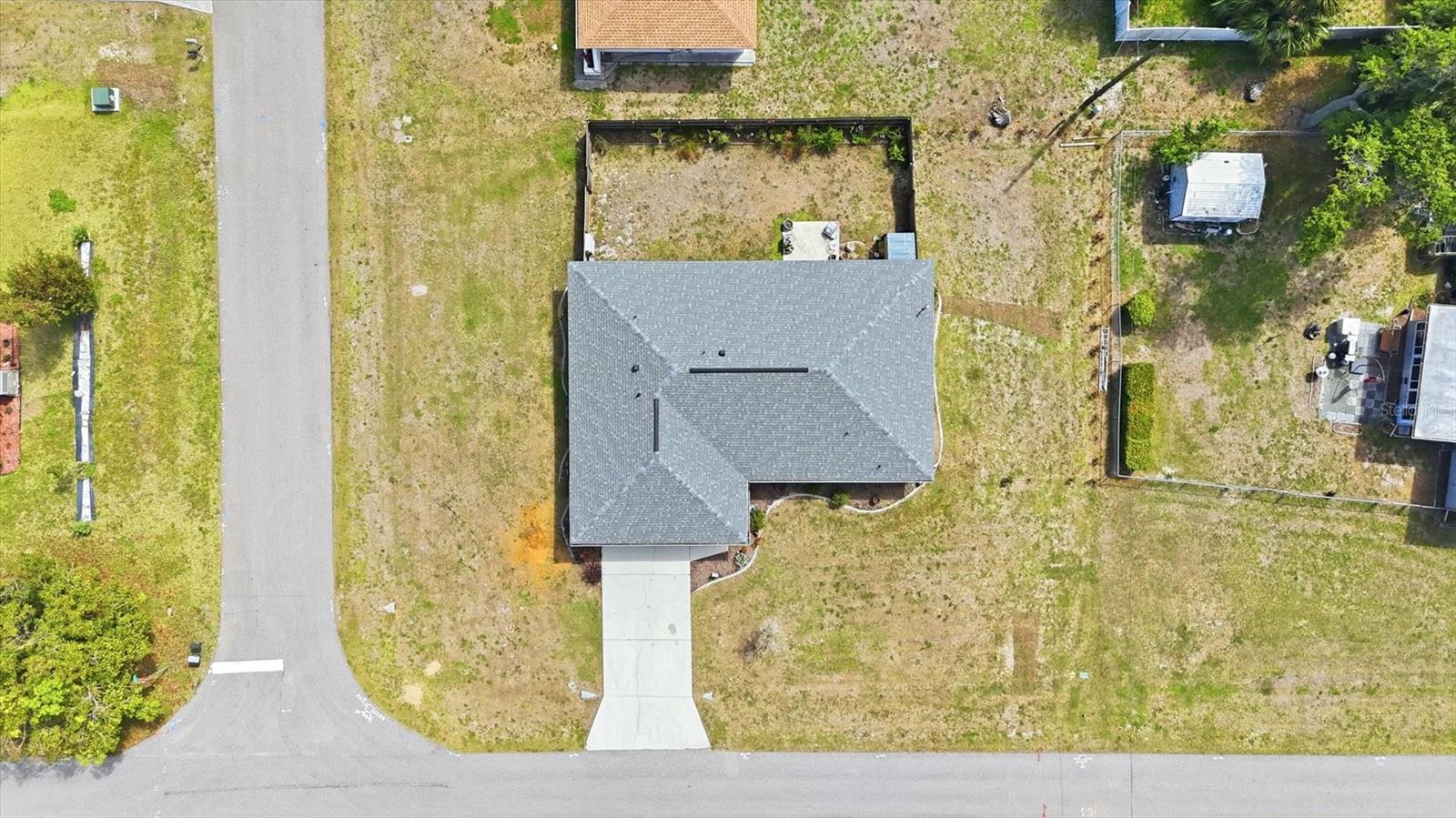 2084 Leisure St Property Photo 39