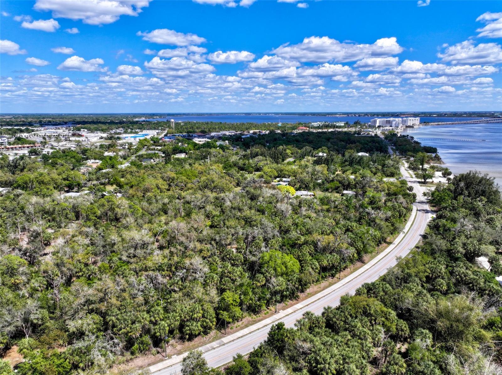 22901 Bayshore Rd Property Photo