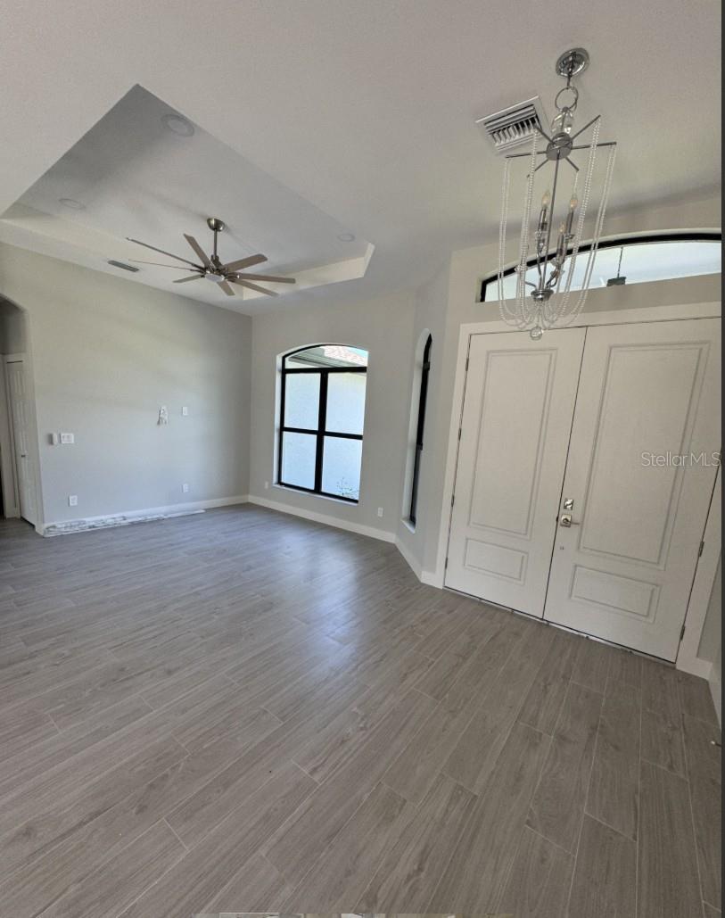 342 Kindred Blvd Property Photo 10