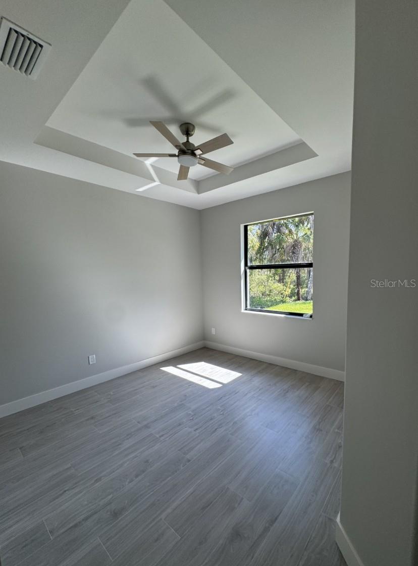 342 Kindred Blvd Property Photo 21