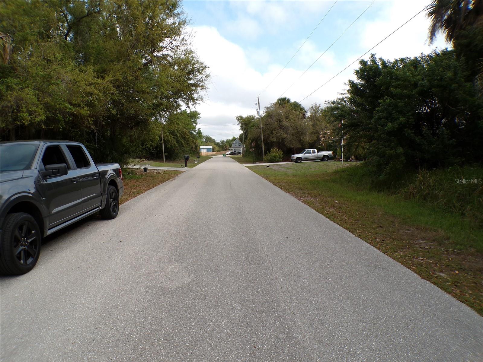 164 Ferdon Cir Property Photo 8
