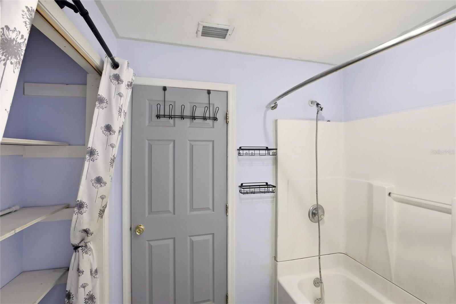 21585 Olean Blvd Property Photo 19