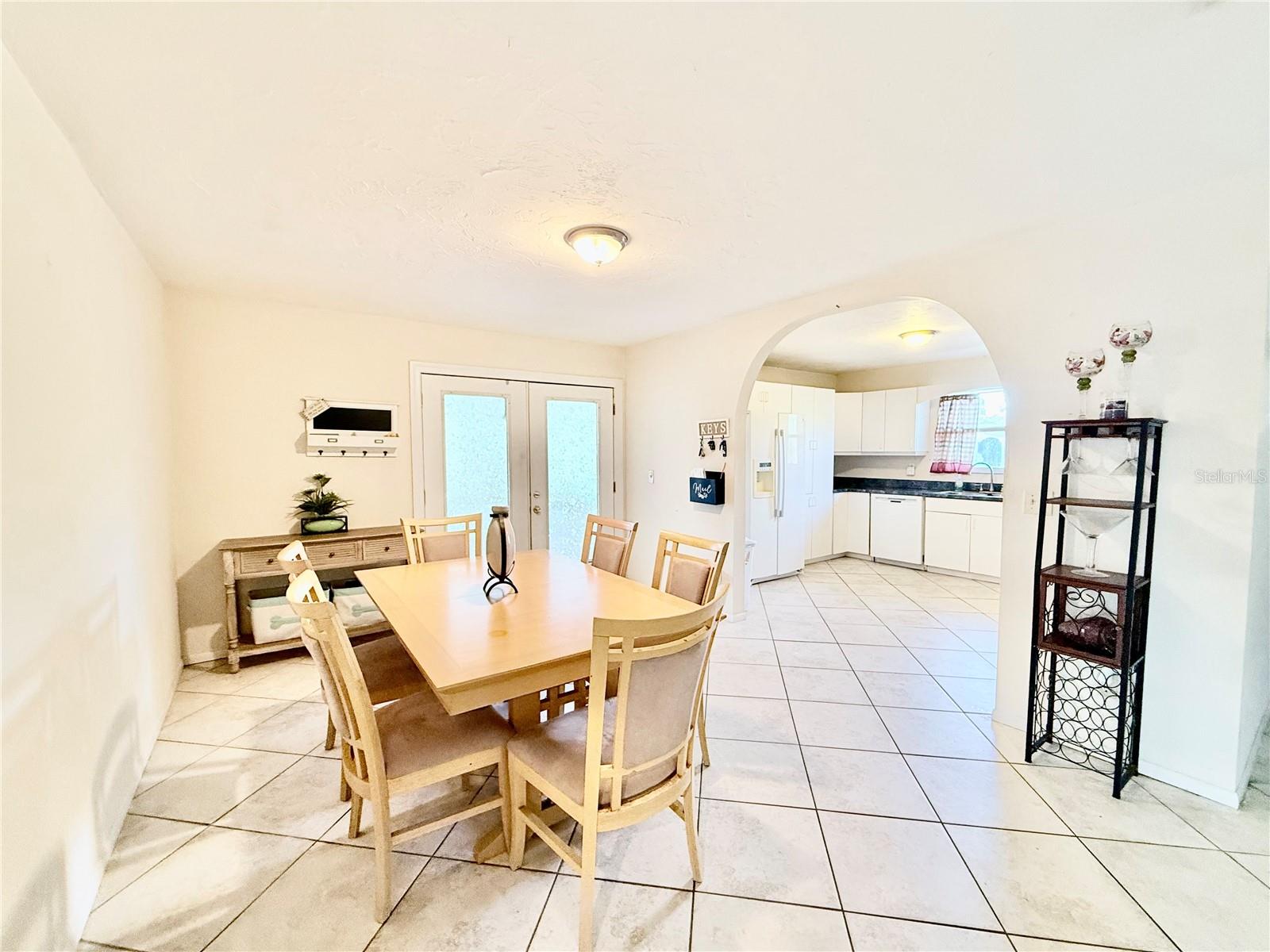 2613 Vizza Ln Property Photo 8