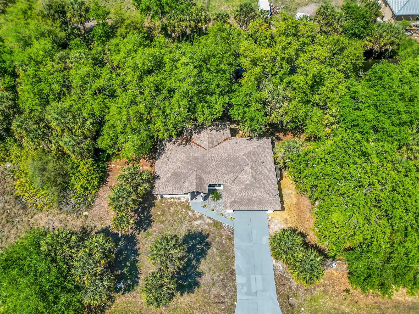 26140 Hapsburg Rd Property Photo 6