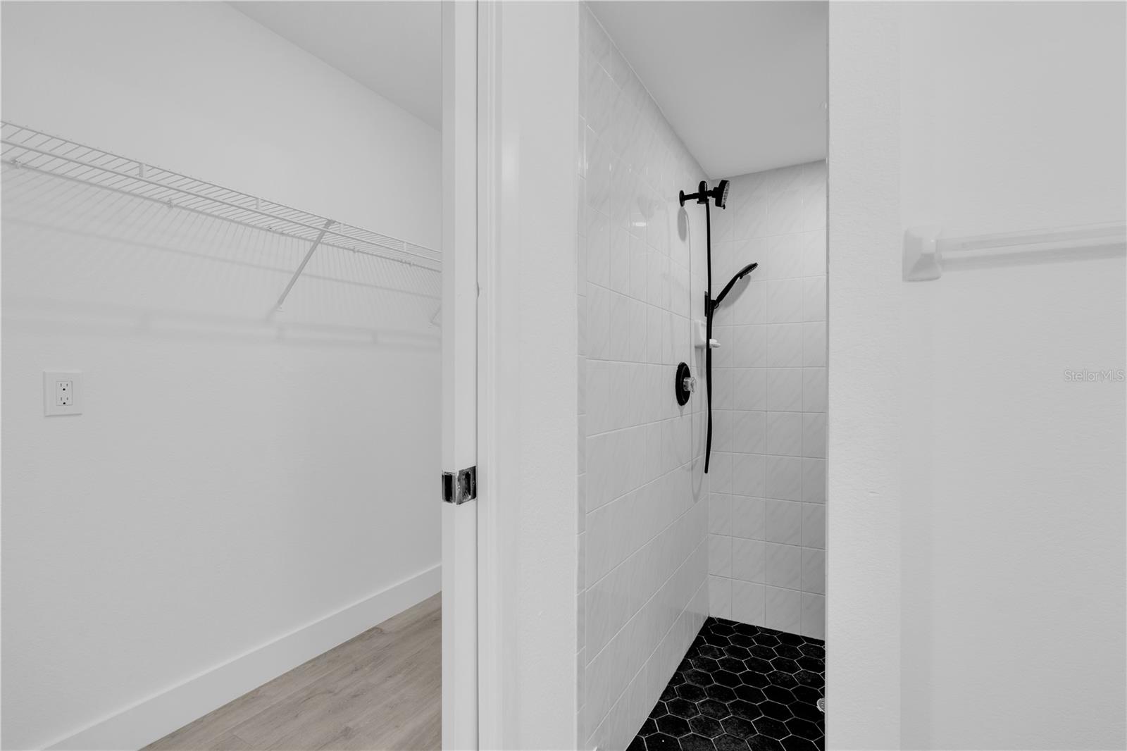 26140 Hapsburg Rd Property Photo 23